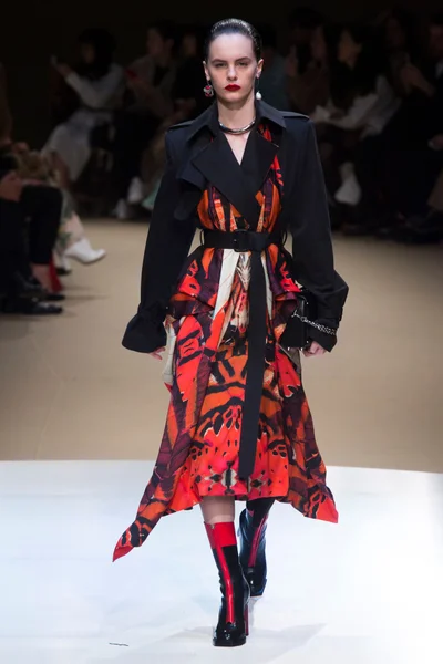 Look 26